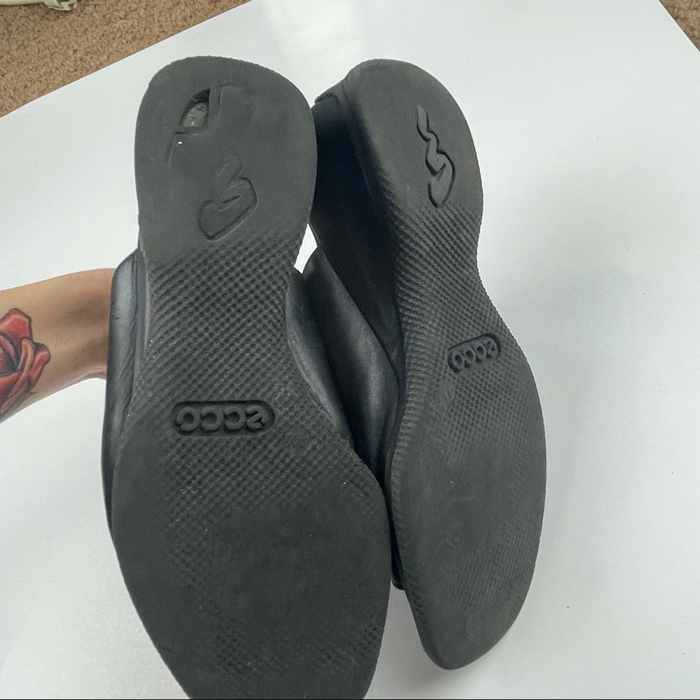 ECCO All Black Open Toe Comfort Sandal Size 4.5 - Picture 9 of 10